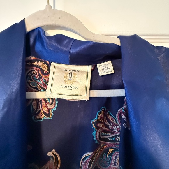 Elegant Navy Paisley Women's Robe - Picture 2 of 7